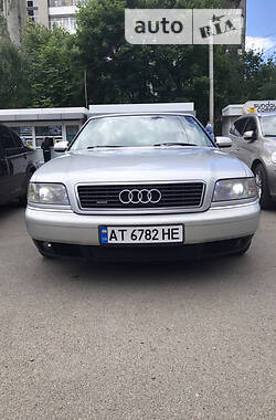 Audi A8  2001