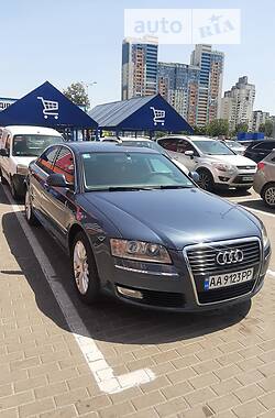 Audi A8  2008