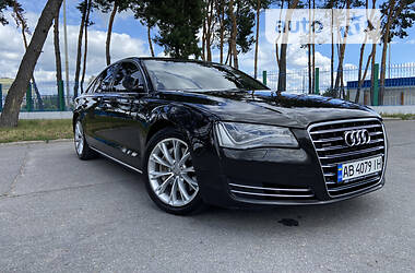 Audi A8  2012