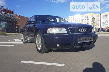 Audi A8  2002