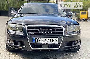 Audi A8  2003