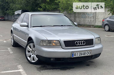 Audi A8  2000