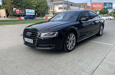 Audi A8  2015