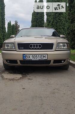 Audi A8  2000