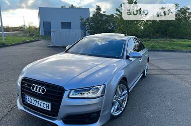 Audi A8  2015