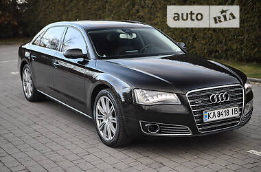 Audi A8  2012