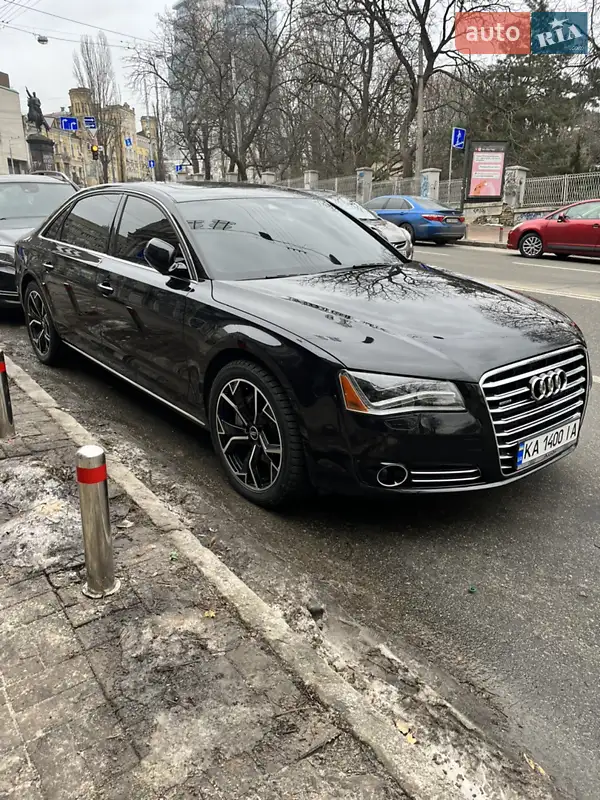 Audi A8 2012