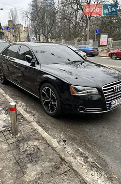 Audi A8  2012