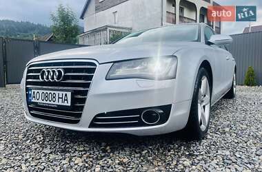 Audi A8  2010