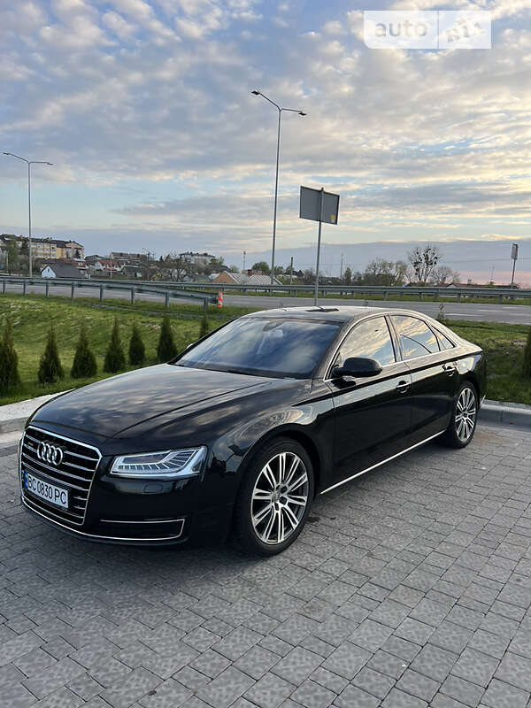 Седан Audi A8 2015 в Львове фото 2 Седан Audi A8 2015 в Львове