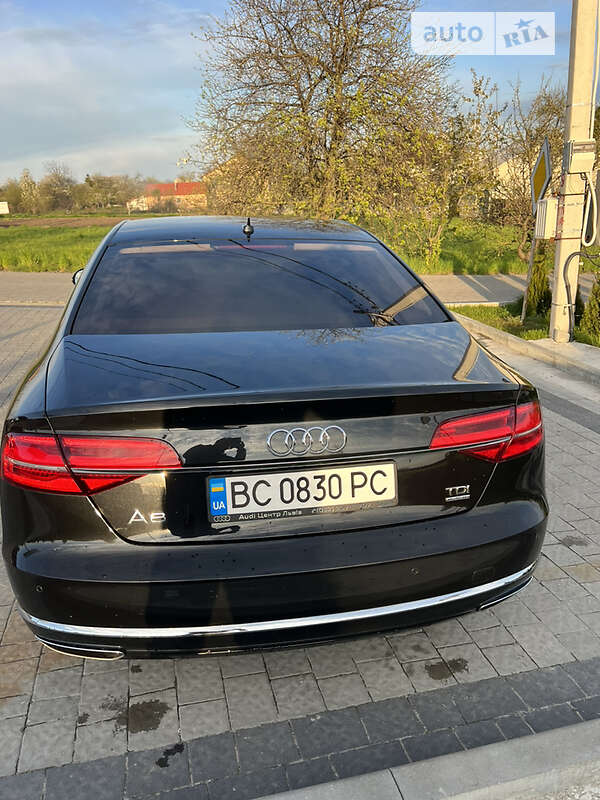 Седан Audi A8 2015 в Львове фото 5 Седан Audi A8 2015 в Львове