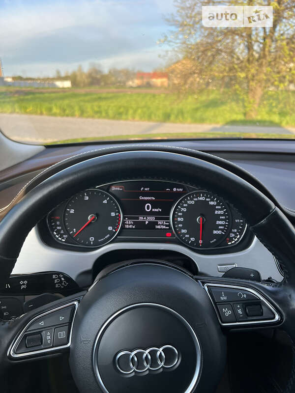 Седан Audi A8 2015 в Львове фото 11 Седан Audi A8 2015 в Львове