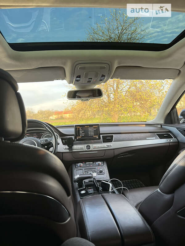 Седан Audi A8 2015 в Львове фото 13 Седан Audi A8 2015 в Львове
