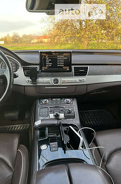 Седан Audi A8 2015 в Львове фото 12 Седан Audi A8 2015 в Львове