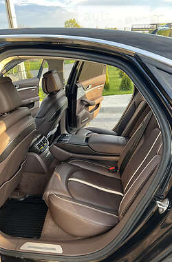 Седан Audi A8 2015 в Львове фото 16 Седан Audi A8 2015 в Львове