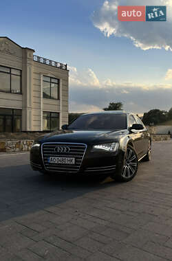 Audi A8  2010
