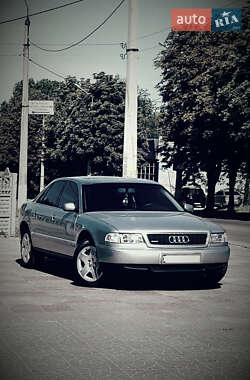 Audi A8 1995