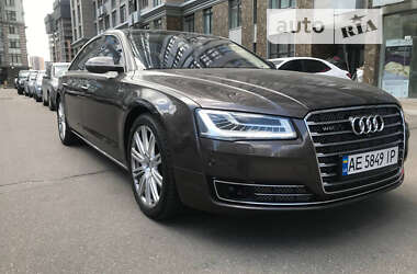 Audi A8  2014