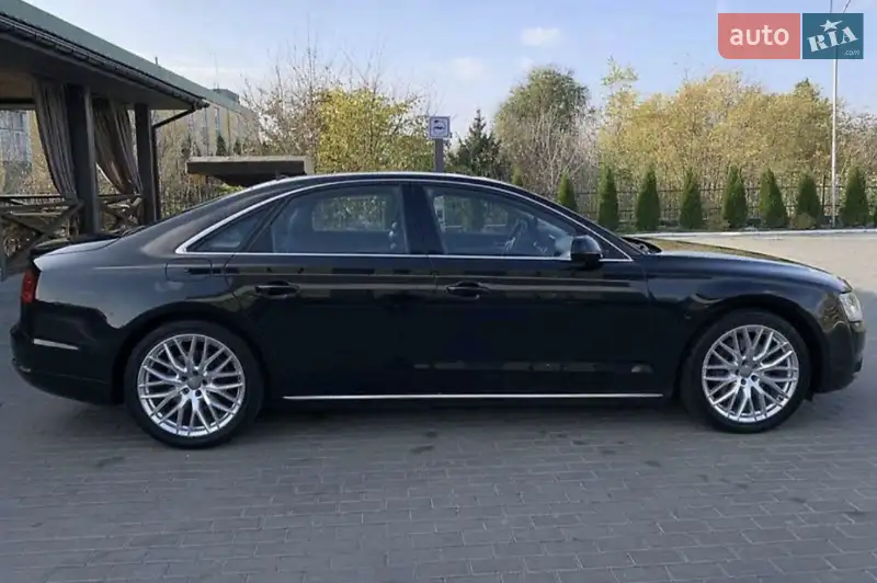 Audi A8 2013