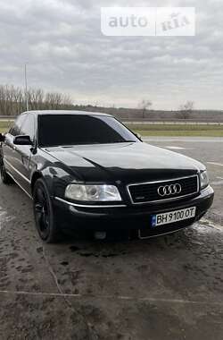 Audi A8  1999