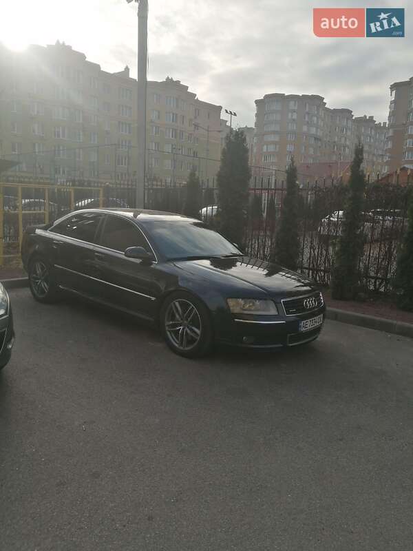 Audi A8 2005