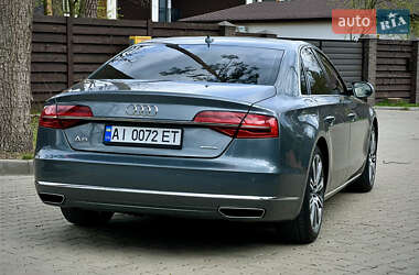 Audi A8  2014