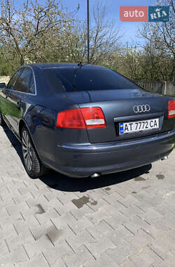 Седан Audi A8 2003 в Калуші