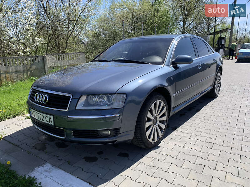 Седан Audi A8 2003 в Калуші