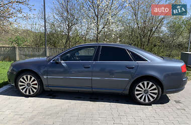 Седан Audi A8 2003 в Калуші