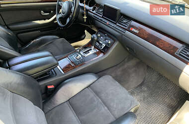 Седан Audi A8 2003 в Калуші