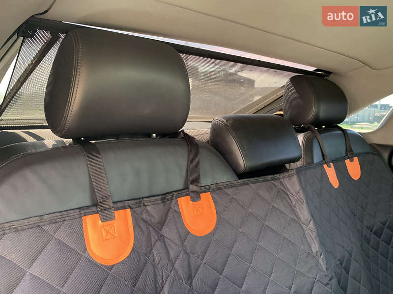 Седан Audi A8 2003 в Калуші