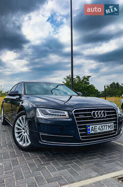 Audi A8  2014