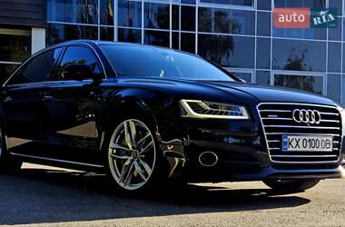 Audi A8  2014