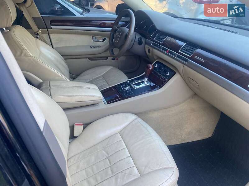 Седан Audi A8 2007 в Києві