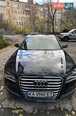 Audi A8  2012
