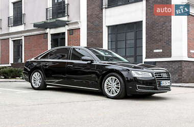 Audi A8  2014