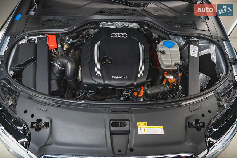 Седан Audi A8 2014 в Киеве фото 17 Седан Audi A8 2014 в Киеве