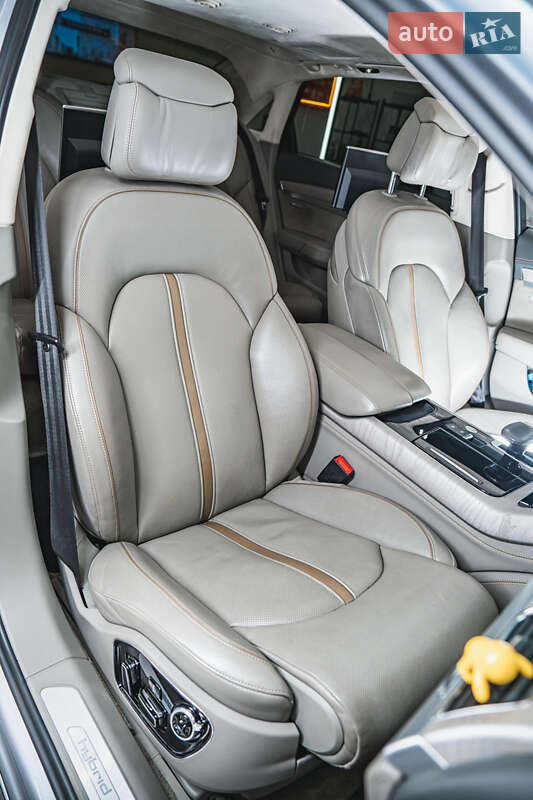Седан Audi A8 2014 в Киеве фото 23 Седан Audi A8 2014 в Киеве