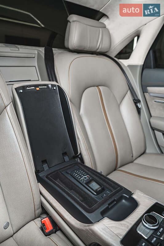 Седан Audi A8 2014 в Киеве фото 25 Седан Audi A8 2014 в Киеве