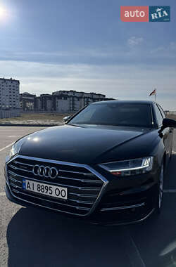 Audi A8  2021