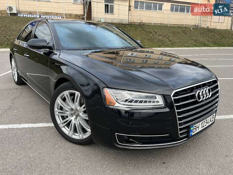 Седан Audi A8 2014 в Виннице Седан Audi A8 2014 в Виннице