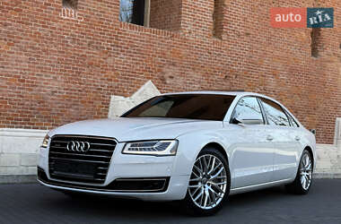 Audi A8 2015