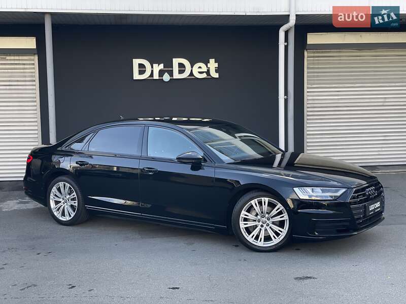 Audi A8 2021