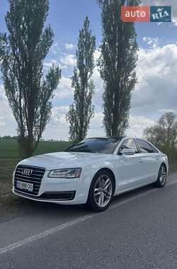 Audi A8  2015