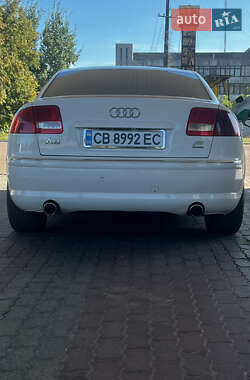 Audi A8  2008