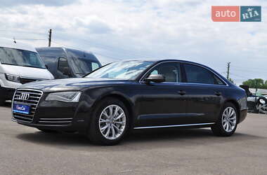 Audi A8  2012