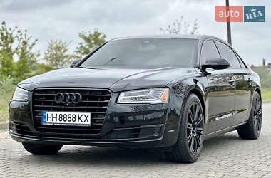 Audi A8  2015