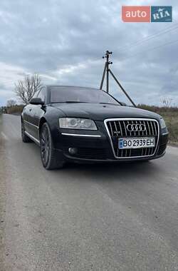 Audi A8  2004