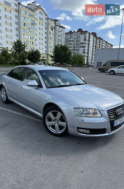 Audi A8  2009