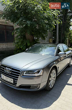 Audi A8  2014